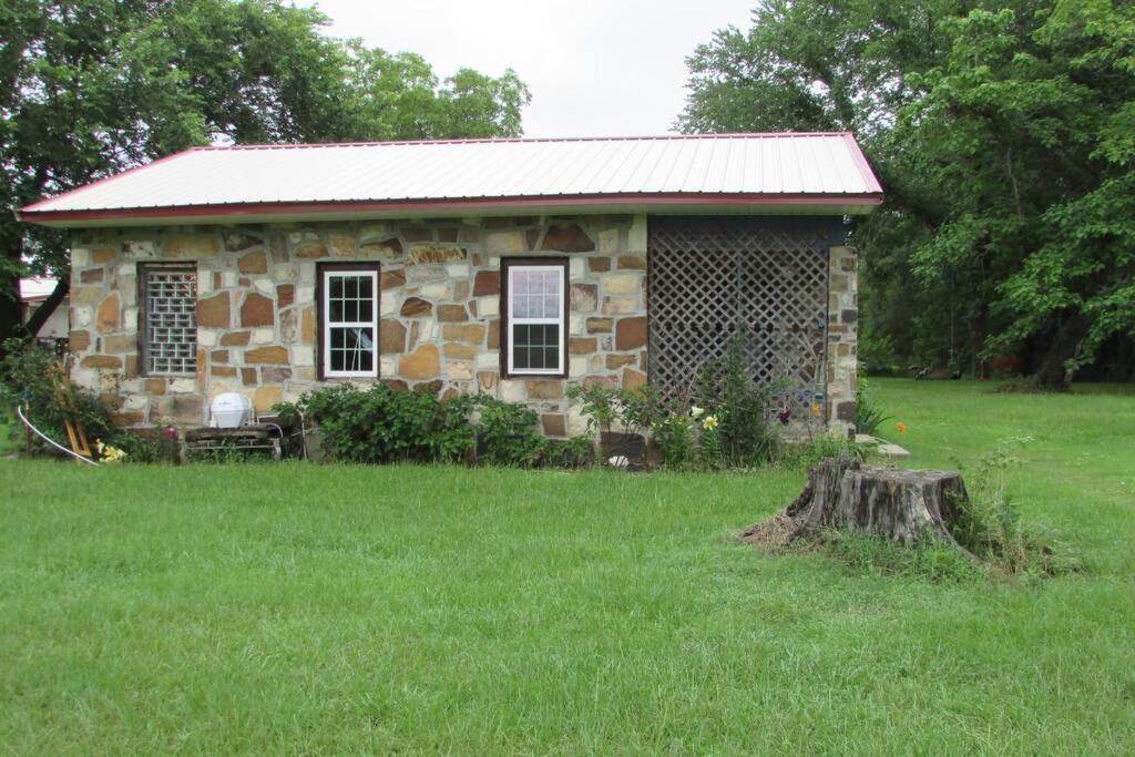 Berrybramble Cottage Talihina Экстерьер фото